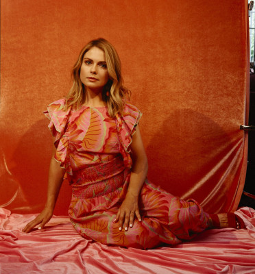 Rose McIver pic #1291797
