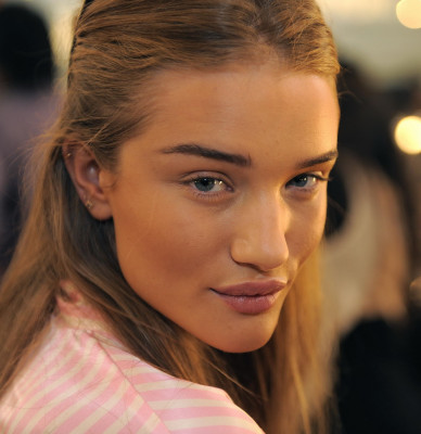 Rosie Huntington-Whitely pic #205023