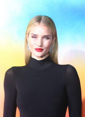 Rosie Huntington-Whitely pic #1112172