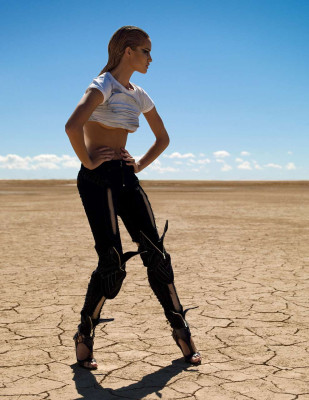 Rosie Huntington-Whitely pic #192065