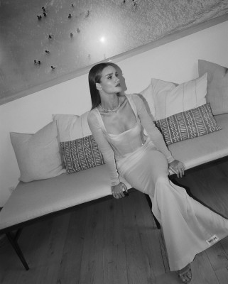 photo 5 in Rosie Huntington-Whitely gallery [id1333840] 2023-09-18 00:00:00