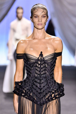 photo 26 in Rosie Huntington-Whitely gallery [id1368274] 2025-03-26 00:00:00