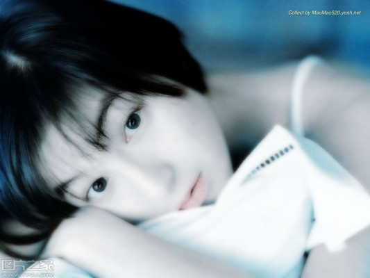 photo 5 in Ryoko Hirosue gallery [id250429] 2010-04-23 00:00:00