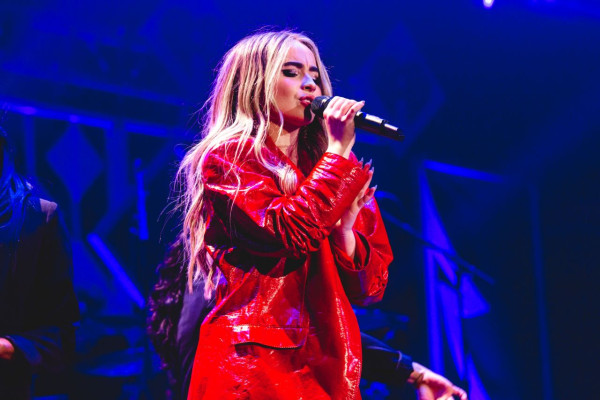 Sabrina Carpenter pic #1091058