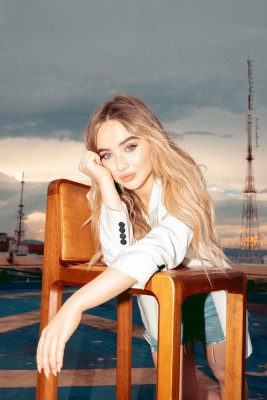 Sabrina Carpenter pic #1130655