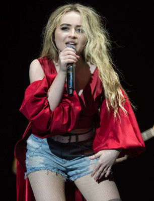 Sabrina Carpenter pic #932963
