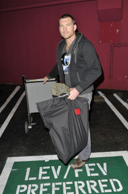 Sam Worthington pic #489075