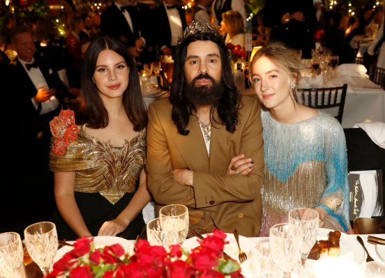 photo 13 in Saoirse Ronan gallery [id1089237] 2018-12-20 00:00:00