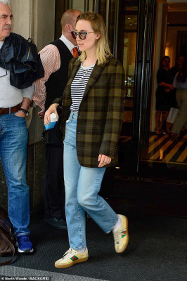 photo 18 in Saoirse Ronan gallery [id1129203] 2019-05-06 00:00:00