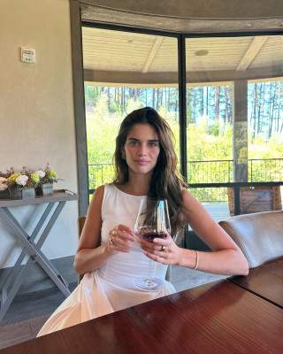photo 24 in Sara Sampaio gallery [id1366395] 2025-02-23 00:00:00