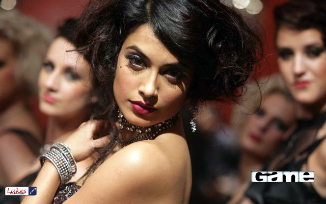 photo 17 in Sarah-Jane Dias  gallery [id469782] 2012-04-02 00:00:00