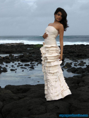 photo 5 in Sarah-Jane Dias  gallery [id548954] 2012-11-07 00:00:00