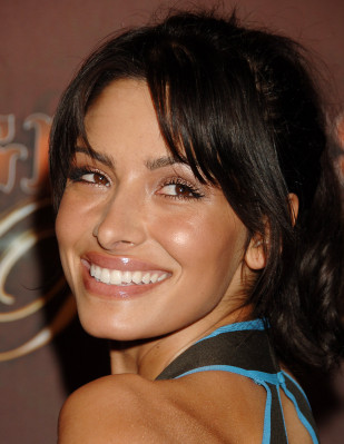 Sarah Shahi pic #216163