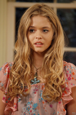 Sasha Pieterse pic #823571