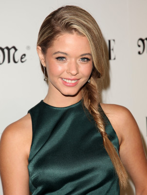 Sasha Pieterse pic #823570