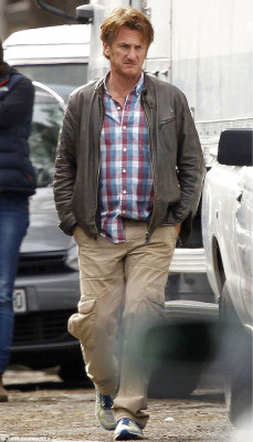 photo 15 in Sean Penn gallery [id725658] 2014-09-04 00:00:00