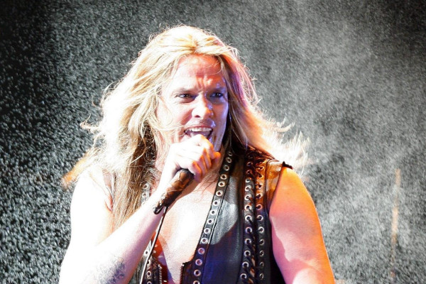 Sebastian Bach pic #425765