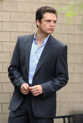 Sebastian Stan pic #727546