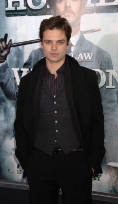 Sebastian Stan pic #734290