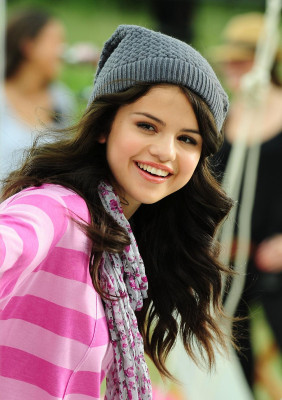 Selena Gomez pic #270203