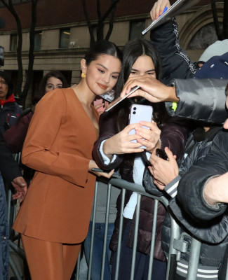 Selena Gomez pic #1199542