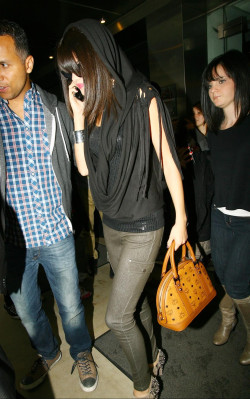Selena Gomez pic #256263