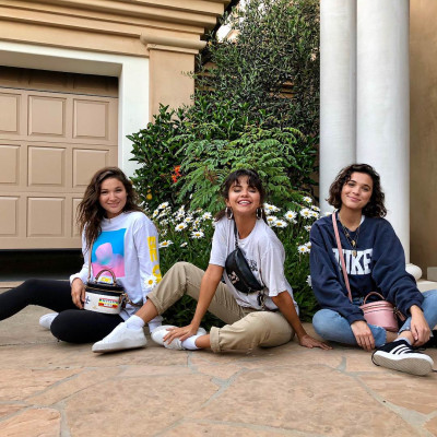 Selena Gomez pic #1059422