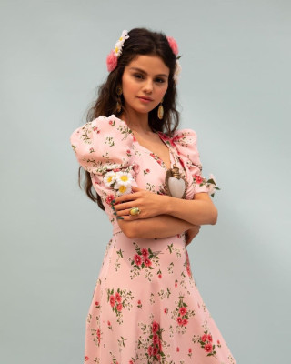 Selena Gomez pic #1245894
