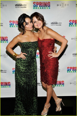 Selena Gomez pic #530430