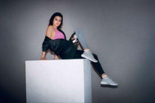 Selena Gomez pic #1066857