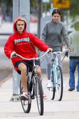 Selena Gomez pic #976462