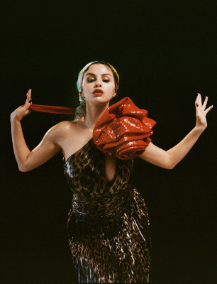 photo 8 in Selena gallery [id1308310] 2022-08-20 00:00:00