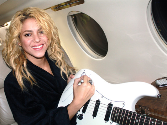 photo 24 in Shakira Mebarak gallery [id584469] 2013-03-19 00:00:00