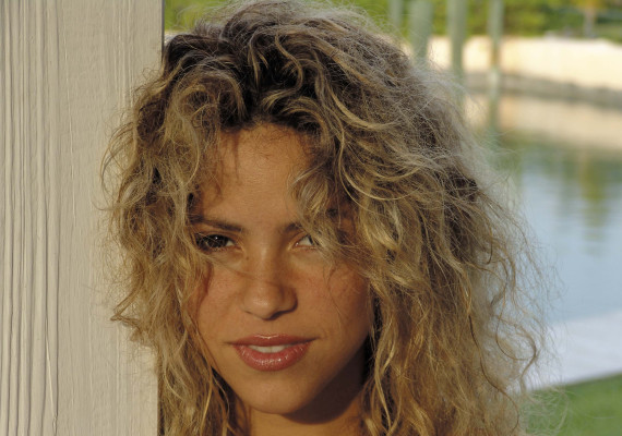 photo 16 in Shakira gallery [id121947] 2008-12-22 00:00:00