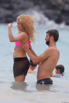 photo 10 in Shakira Mebarak gallery [id629496] 2013-09-02 00:00:00