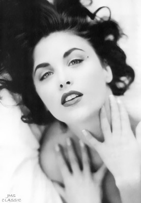 photo 5 in Sherilyn Fenn gallery [id68442] -0001-11-30 00:00:00