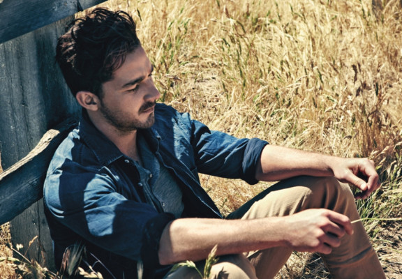 Shia LaBeouf pic #393403