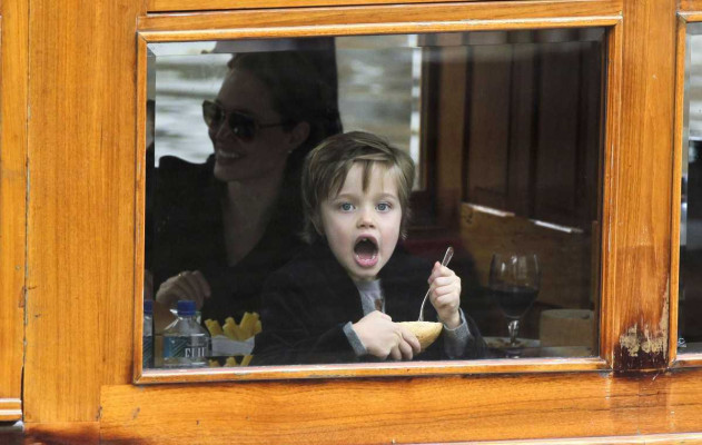 photo 10 in Shiloh Nouvel Jolie-Pitt gallery [id460789] 2012-03-16 00:00:00