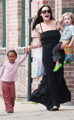 Shiloh Nouvel Jolie-Pitt pic #202139
