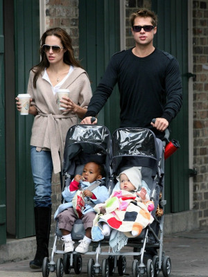 photo 24 in Shiloh Nouvel Jolie-Pitt gallery [id317492] 2010-12-23 00:00:00