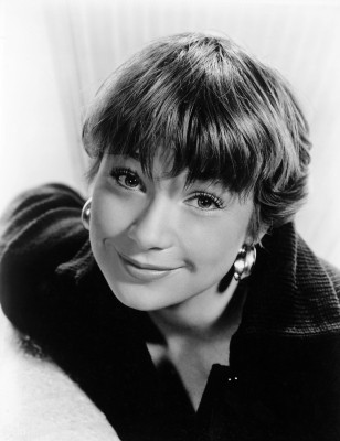photo 8 in Shirley Maclaine gallery [id413566] 2011-10-21 00:00:00