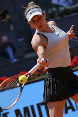 photo 23 in Simona Halep gallery [id1034983] 2018-05-08 00:00:00