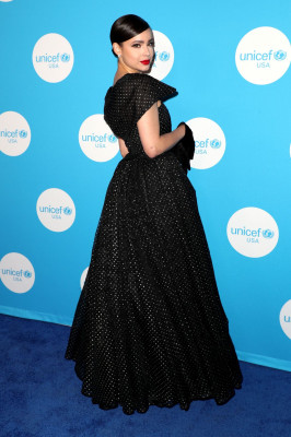 photo 8 in Sofia Carson gallery [id1284605] 2021-12-05 00:00:00