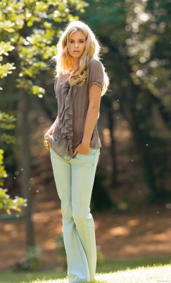 Sophie Holmes pic #433782