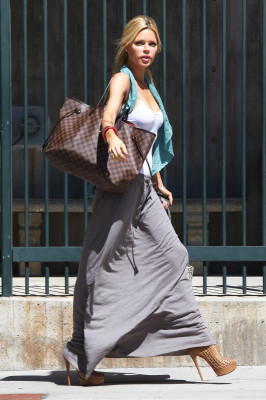 photo 25 in Sophie Monk gallery [id500220] 2012-06-17 00:00:00