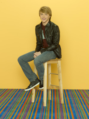 photo 14 in Sterling Knight gallery [id468302] 2012-04-01 00:00:00