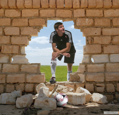 photo 13 in Steven Gerrard gallery [id115038] 2008-11-07 00:00:00