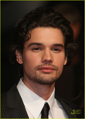 photo 7 in Steven Strait gallery [id126819] 2009-01-12 00:00:00