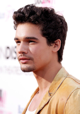 photo 18 in Steven Strait gallery [id183905] 2009-09-25 00:00:00