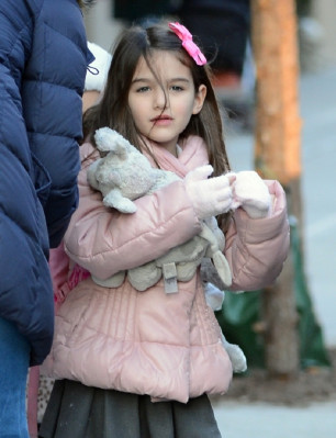 photo 10 in Suri Cruise gallery [id561125] 2012-12-16 00:00:00